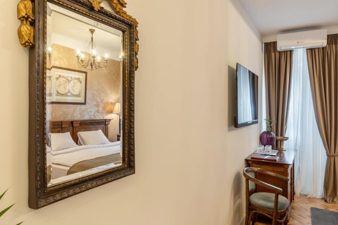 Hotel Clucerului Arc De Triomphe à Bucarest Extérieur photo